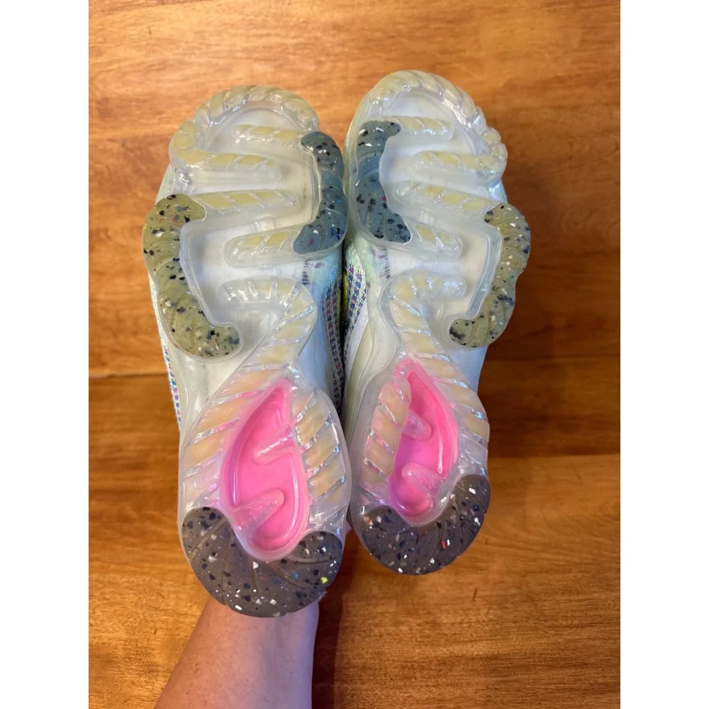 Nike Air Vapormax 2021 FK Kids Multicolor Flyknit Sneakers size 5Y womans 6.5